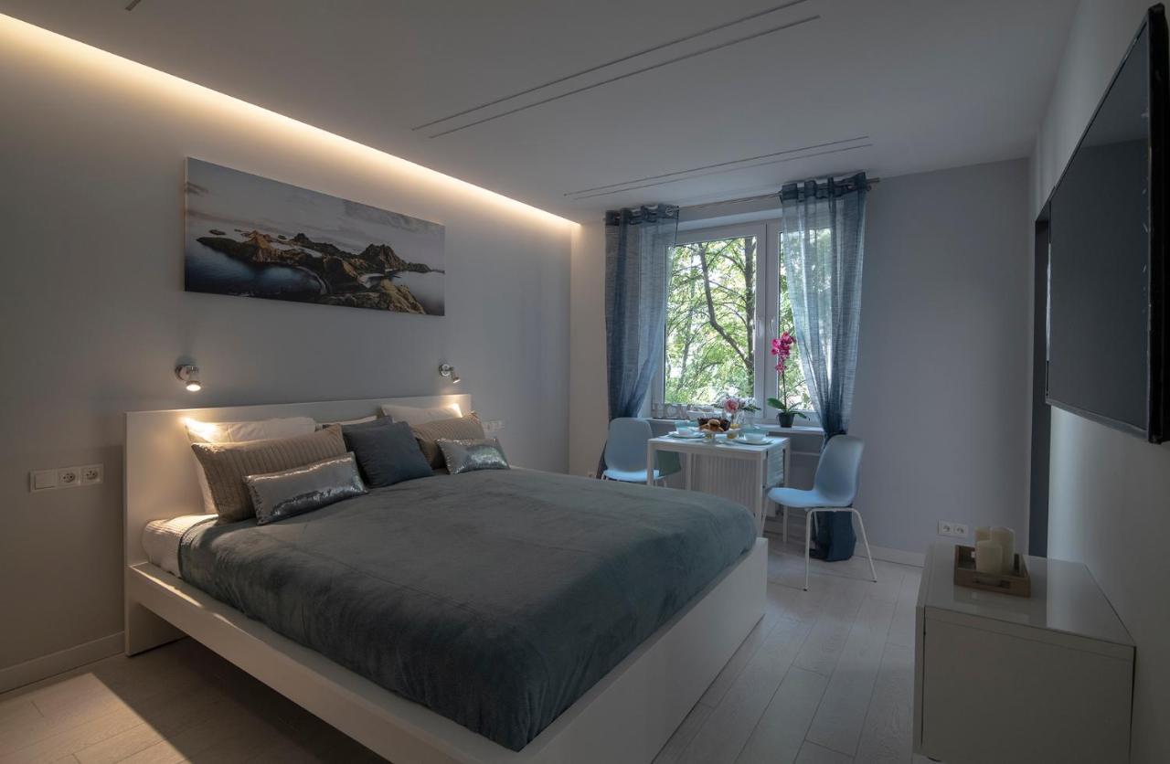 Wlr Apartments - Hoza III Warsawa Bagian luar foto
